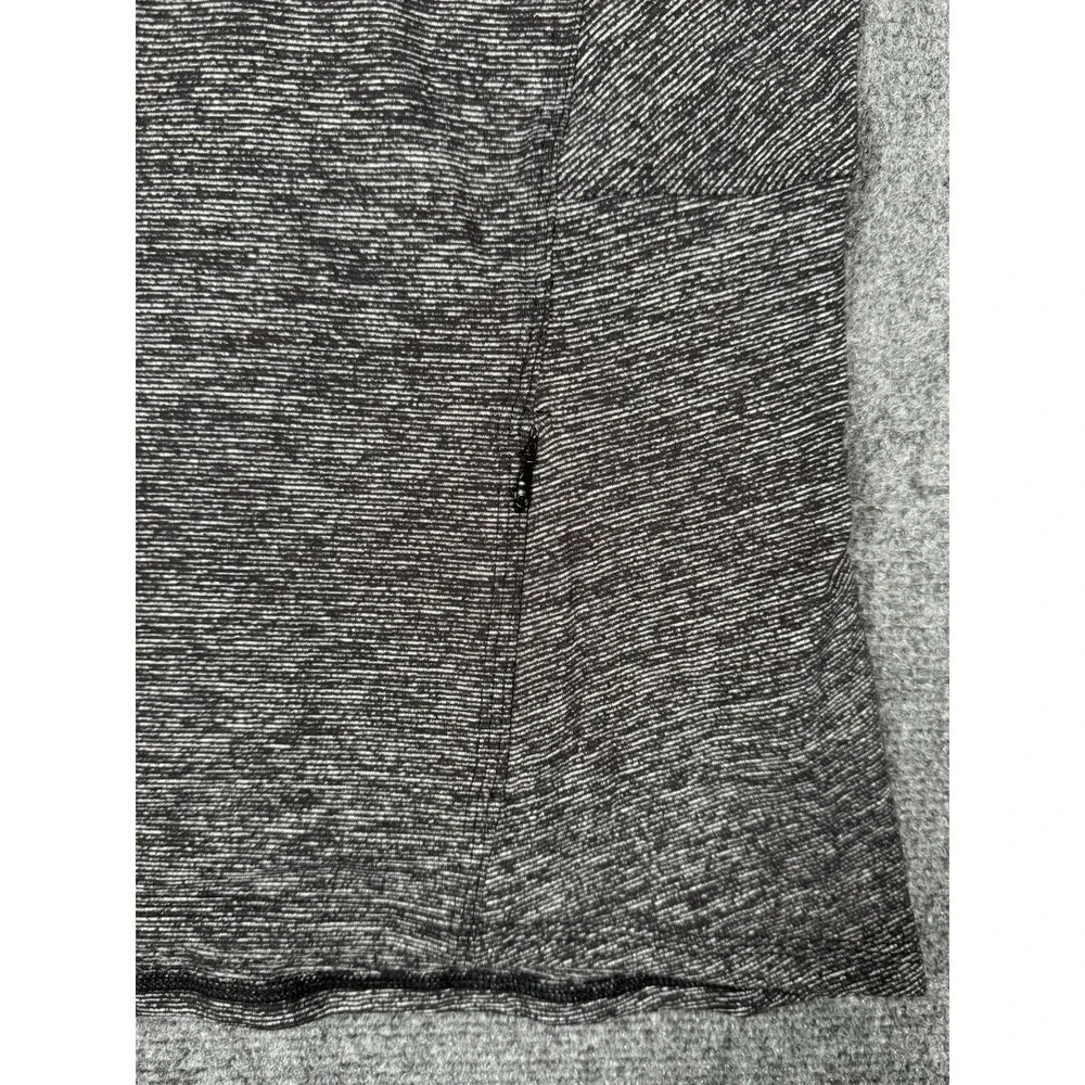 Lululemon Extra Mile 1/2 Zip Womens Size 2 Heathered Gray Yoga Gym‎ Running